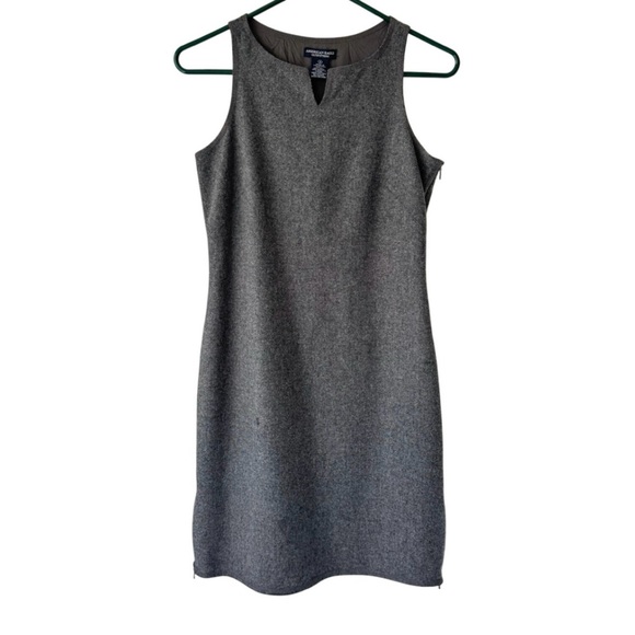 American Eagle Women’s 2 Sleeveless Shift Dress Wool Gray Dark Academia Preppy - Picture 1 of 11